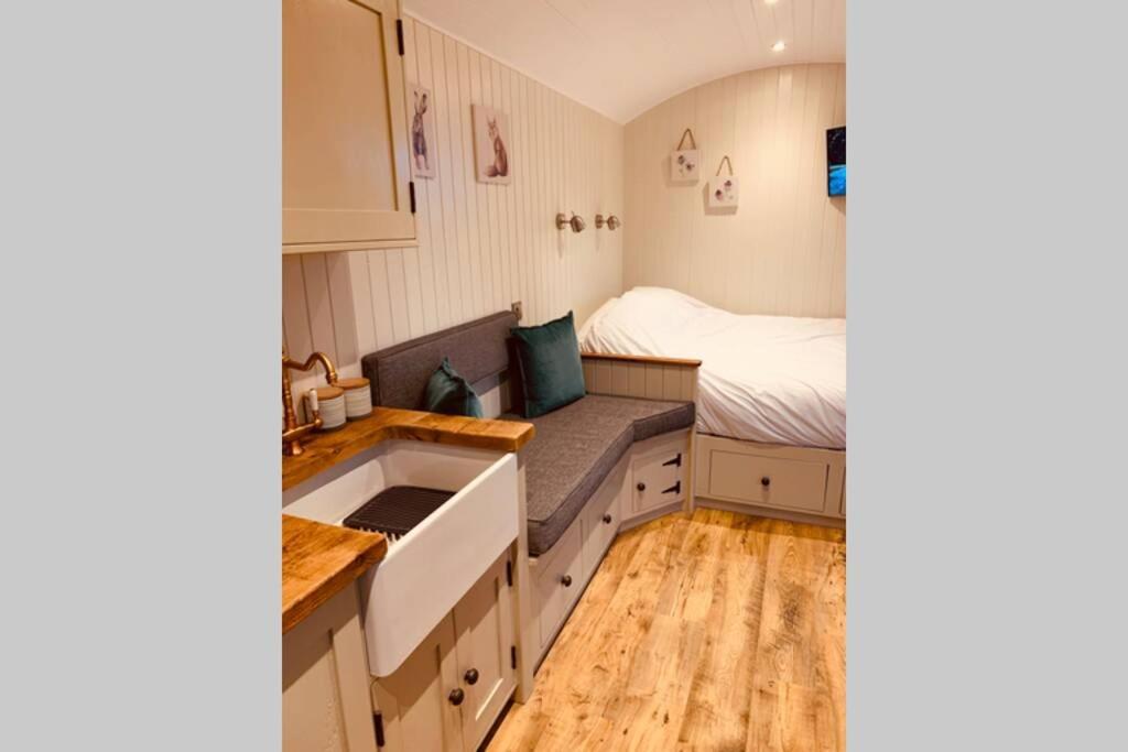 Lle Mary - Beautiful Views, Hot Tub, Secluded, Dog Welcome, Barmouth Llanddwywe エクステリア 写真